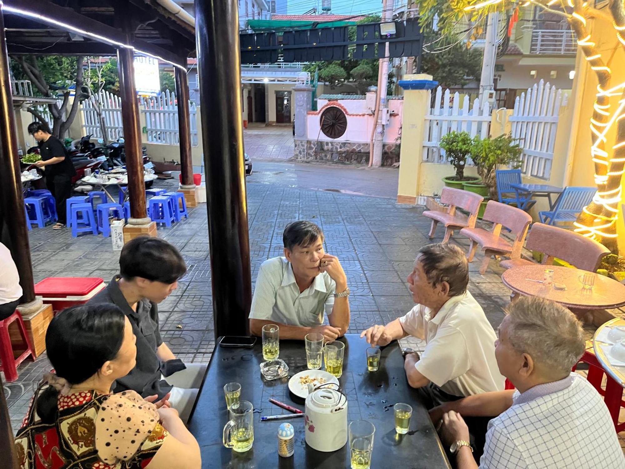 לונג האי Hoang Oanh Motel מראה חיצוני תמונה