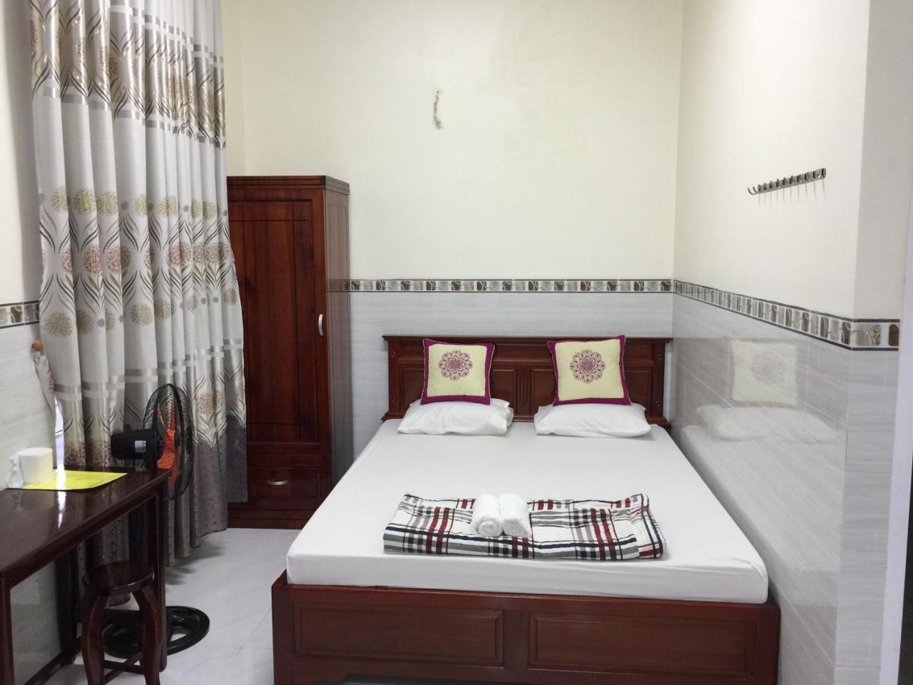 לונג האי Hoang Oanh Motel מראה חיצוני תמונה